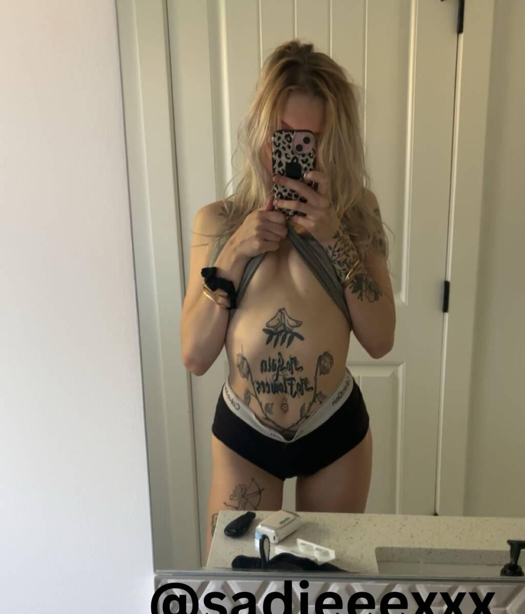 Sadie is Female Escorts. | Yellowknife | Northwest Territories | Canada | scarletamour.com 