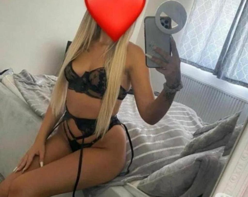  is Female Escorts. | East Midlands | United Kingdom | United Kingdom | scarletamour.com 