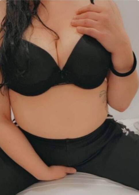 Becca is Female Escorts. | Trois Rivieres | Quebec | Canada | scarletamour.com 