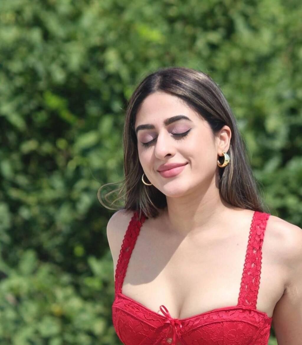 Sirat is Female Escorts. | Winnipeg | Manitoba | Canada | scarletamour.com 