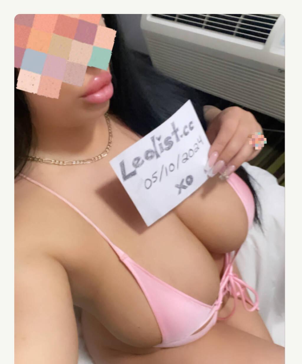 MelanieThaBody is Female Escorts. | Toronto | Ontario | Canada | scarletamour.com 