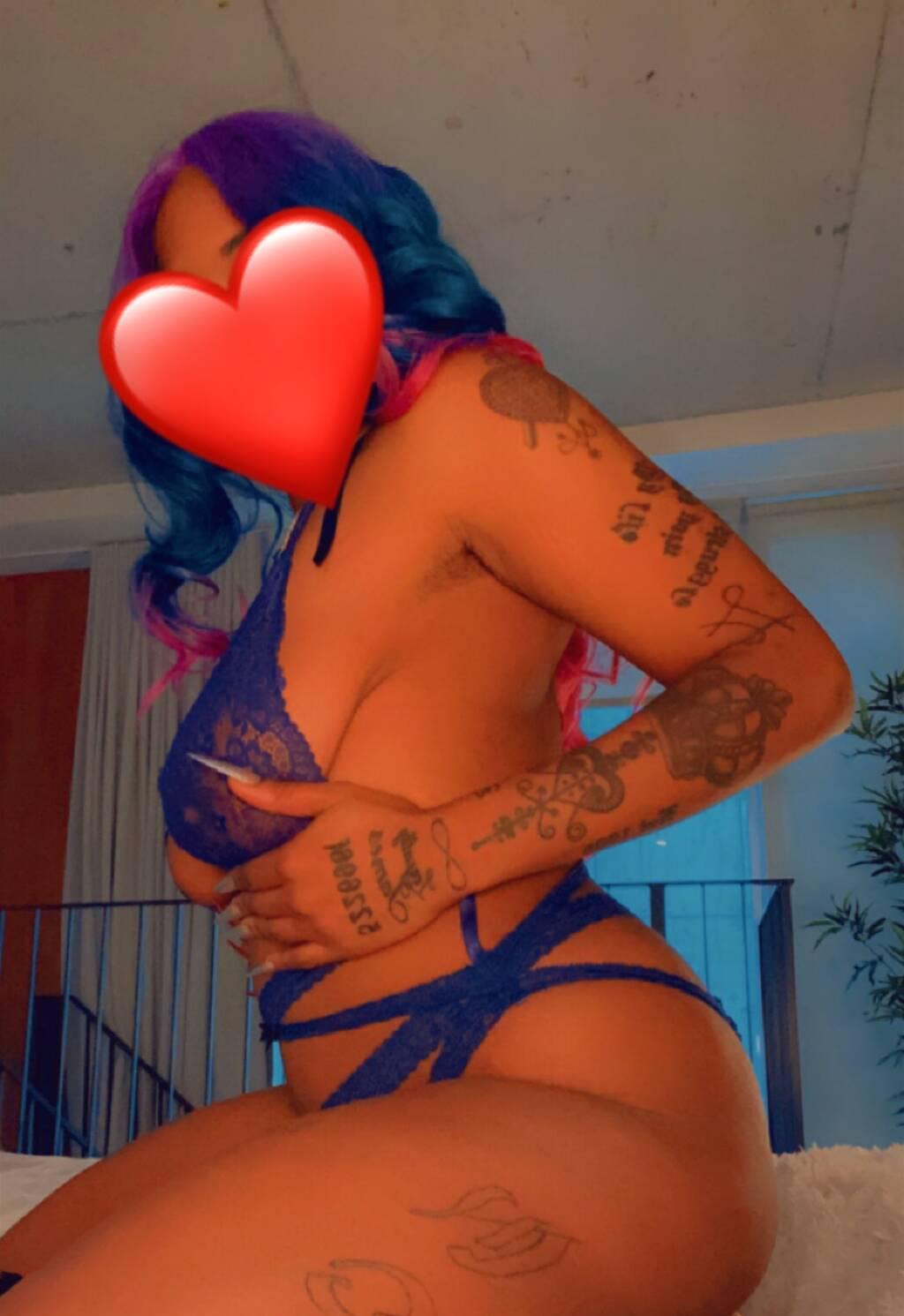 Dreamdoll is Female Escorts. | Montreal | Quebec | Canada | scarletamour.com 