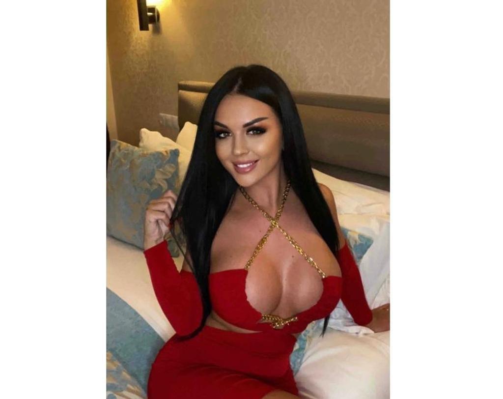  is Female Escorts. | Bath | United Kingdom | United Kingdom | scarletamour.com 