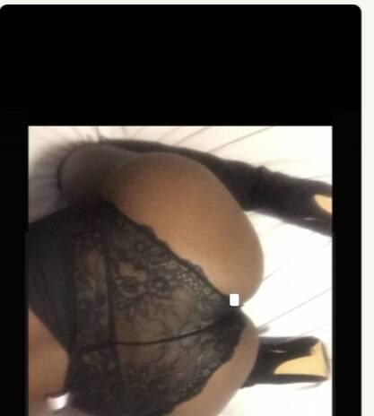 Lola is Female Escorts. | Edmonton | Alberta | Canada | scarletamour.com 