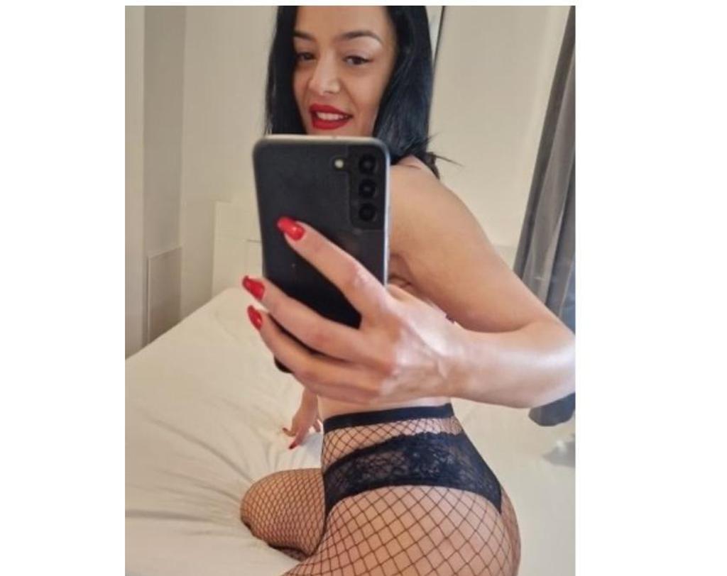  is Female Escorts. | Oxford | United Kingdom | United Kingdom | scarletamour.com 