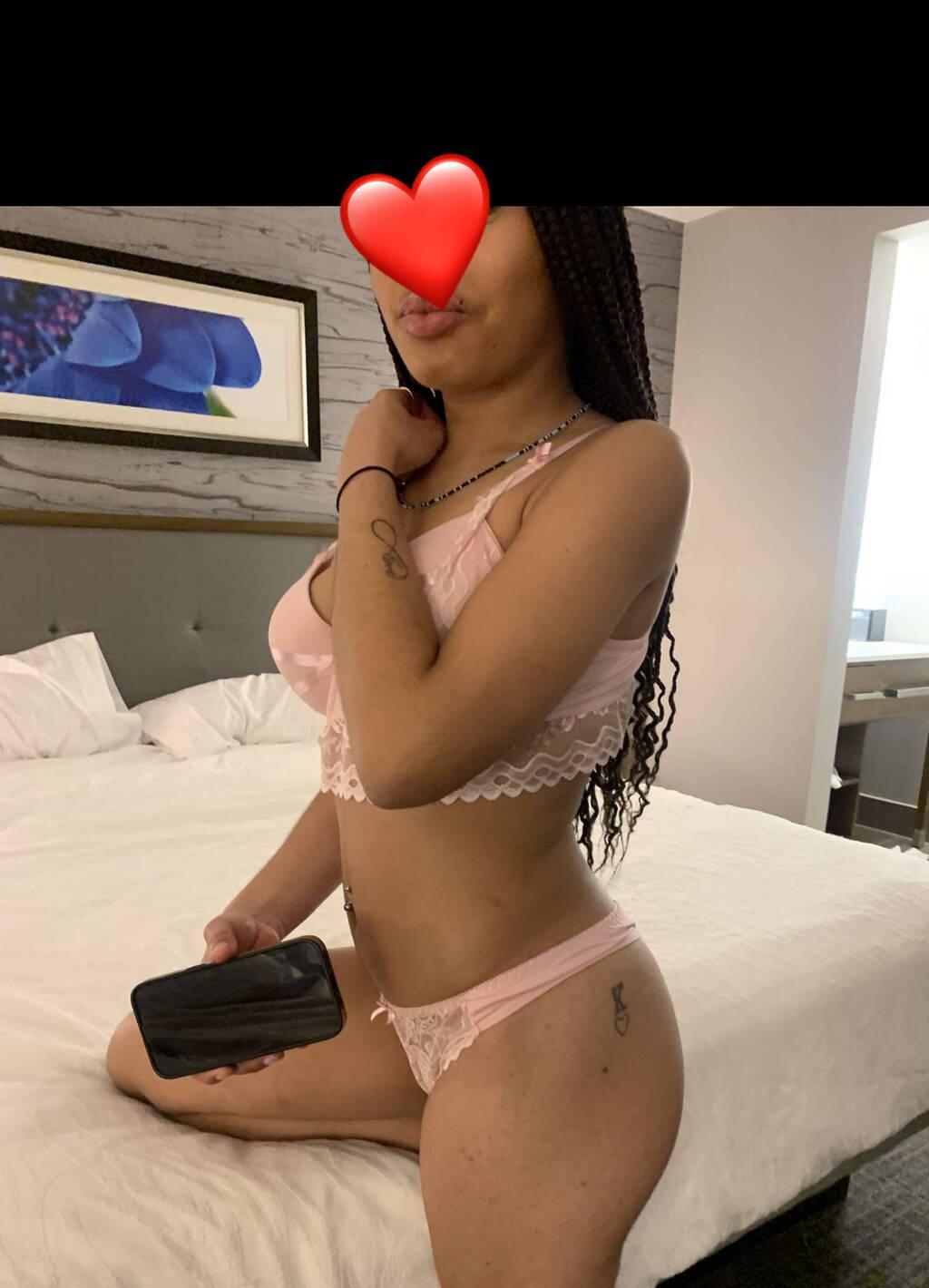 Audrey is Female Escorts. | Niagara | Ontario | Canada | scarletamour.com 