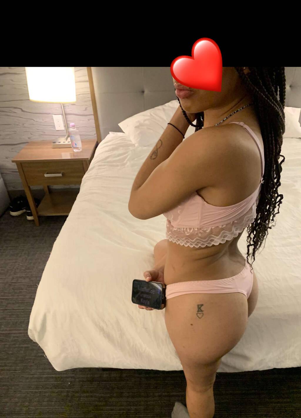 Audrey is Female Escorts. | Niagara | Ontario | Canada | scarletamour.com 