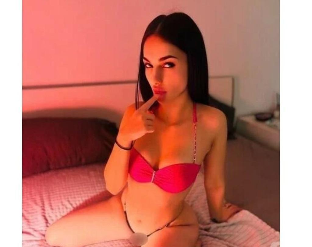  is Female Escorts. | Aberdeen | United Kingdom | United Kingdom | scarletamour.com 