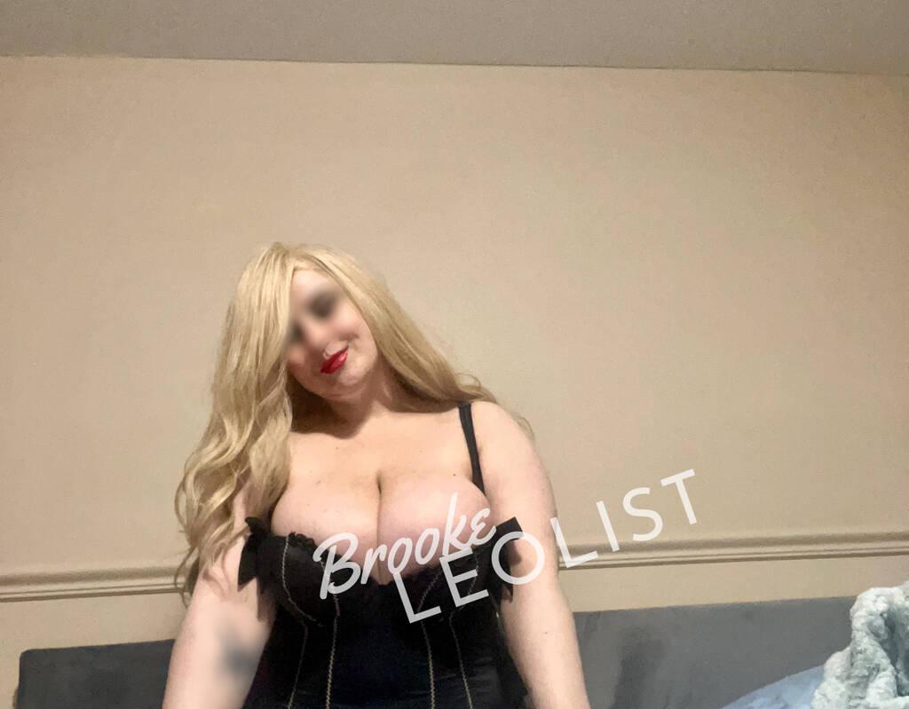 Brooke Bennett is Female Escorts. | Ft Mcmurray | Alberta | Canada | scarletamour.com 