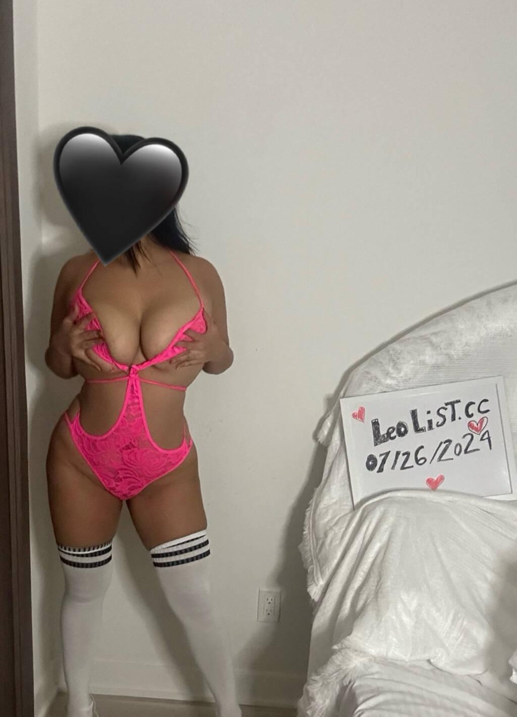 Tokyo is Female Escorts. | Toronto | Ontario | Canada | scarletamour.com 