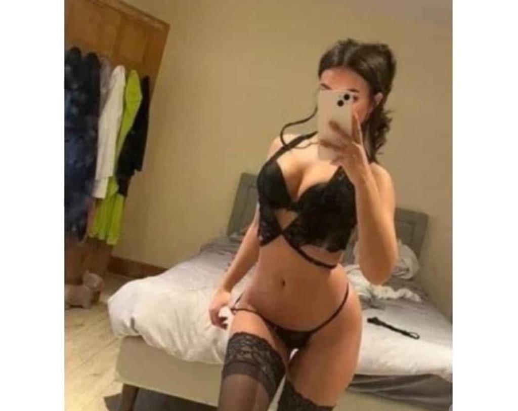  is Female Escorts. | London | United Kingdom | United Kingdom | scarletamour.com 