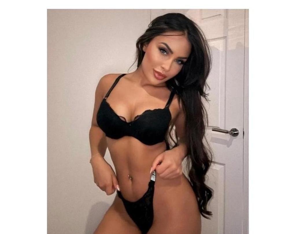  is Female Escorts. | Glasgow | United Kingdom | United Kingdom | scarletamour.com 