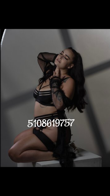  is Female Escorts. | New Jersey | New Jersey | United States | scarletamour.com 