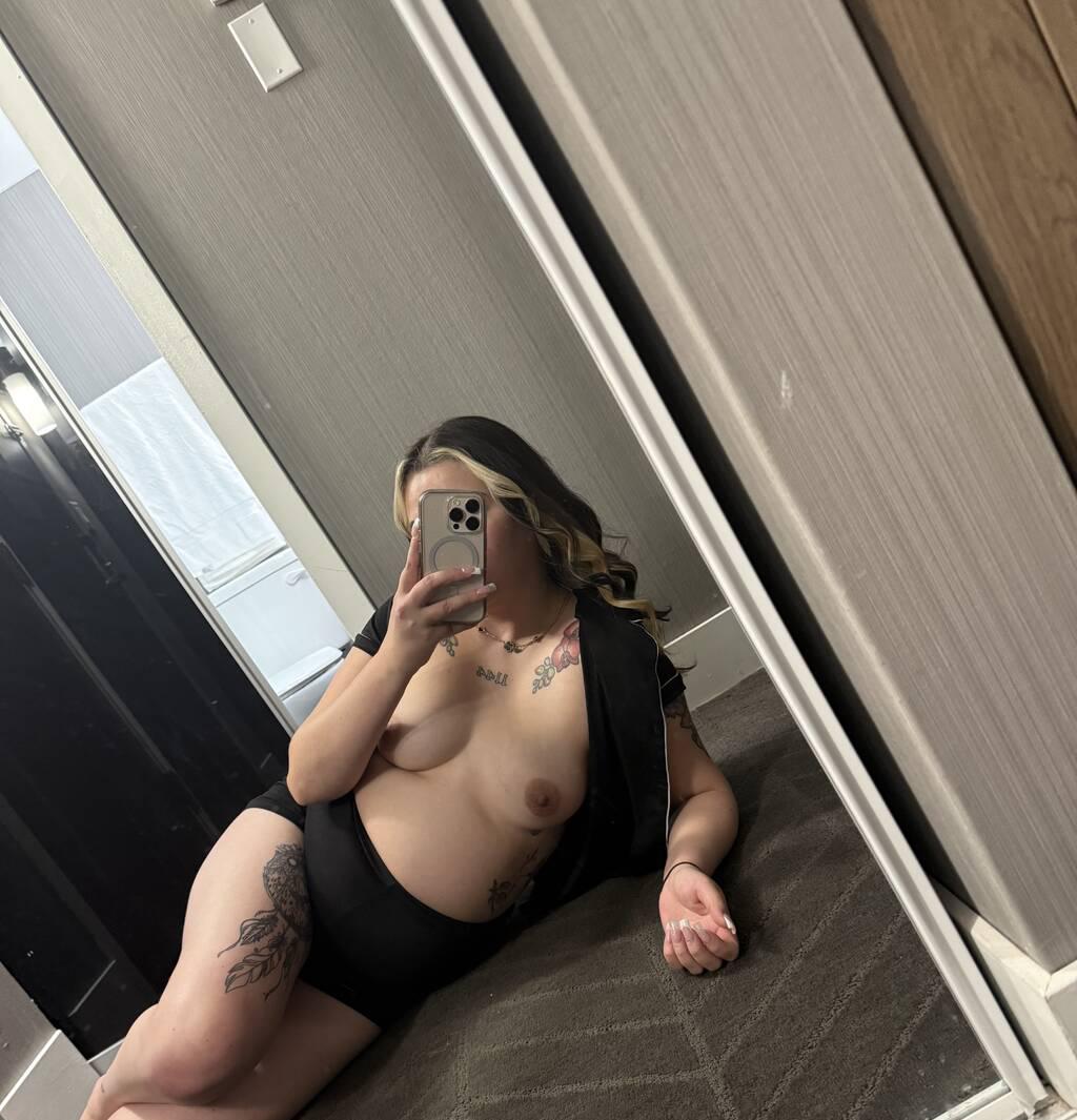 Ivory FS GFE is Female Escorts. | Grande Prairie | Alberta | Canada | scarletamour.com 