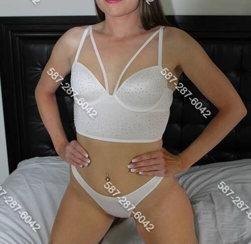 Mercedez is Female Escorts. | St. Albert | Alberta | Canada | scarletamour.com 