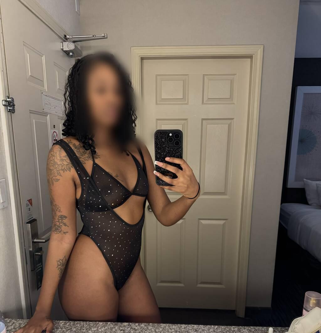 Rose D’amour is Female Escorts. | Kamloops | British Columbia | Canada | scarletamour.com 