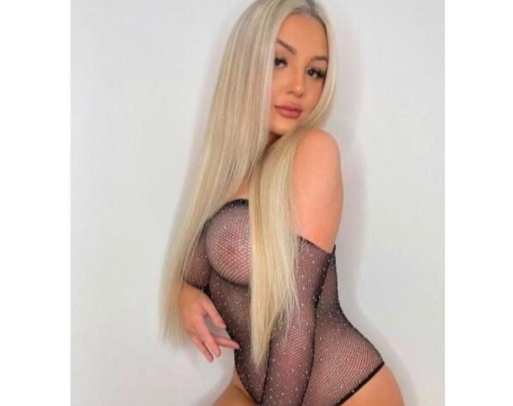  is Female Escorts. | Manchester | United Kingdom | United Kingdom | scarletamour.com 