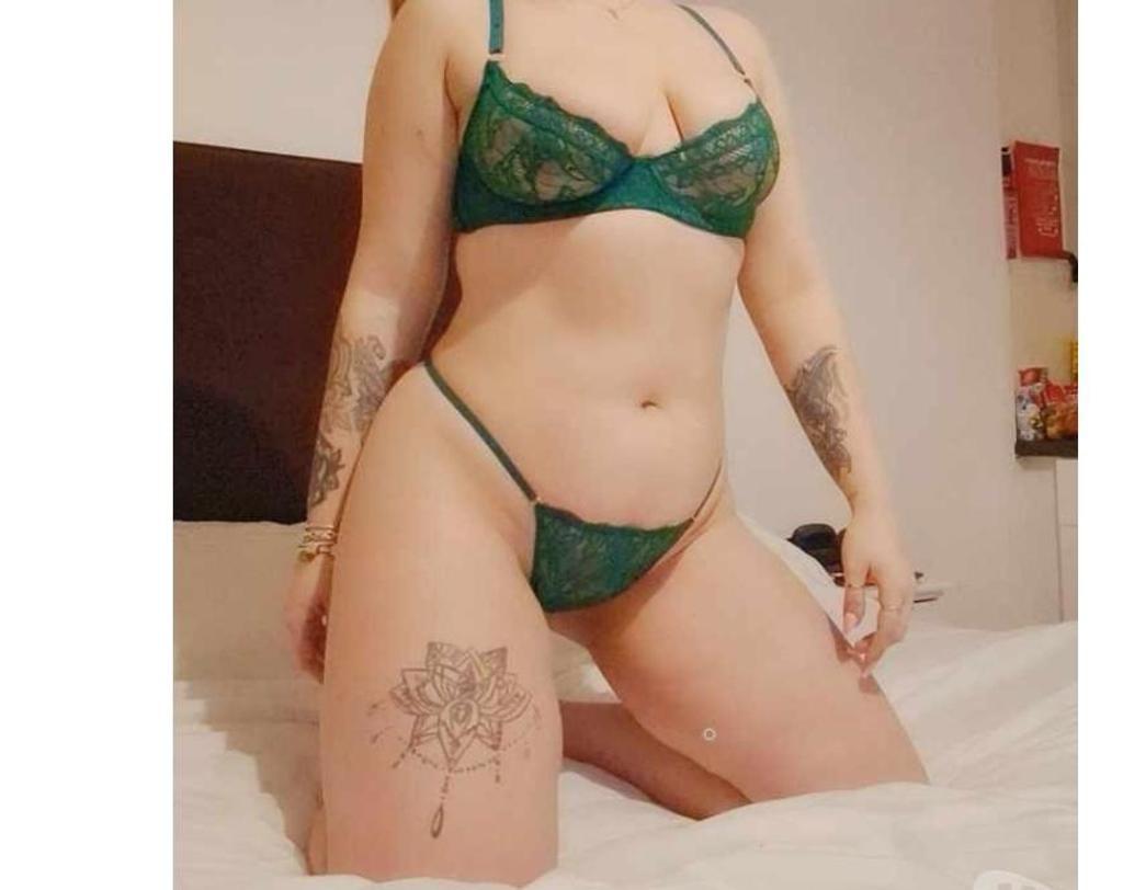  is Female Escorts. | Wales | United Kingdom | United Kingdom | scarletamour.com 