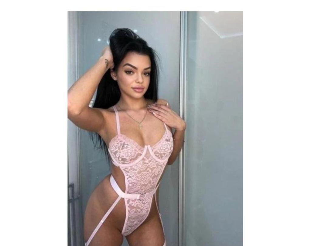  is Female Escorts. | Aberdeen | United Kingdom | United Kingdom | scarletamour.com 