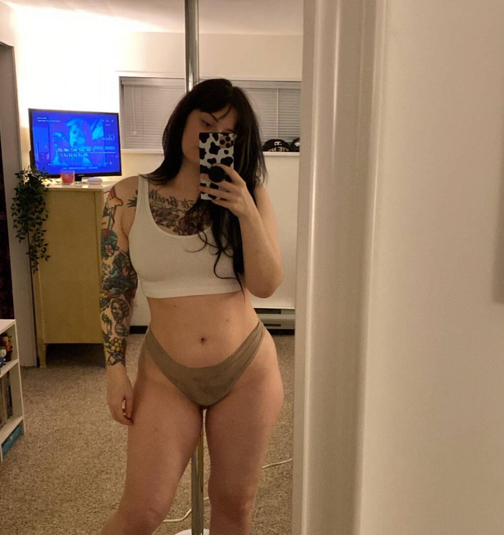 Sandoval is Female Escorts. | Thunder Bay | Ontario | Canada | scarletamour.com 