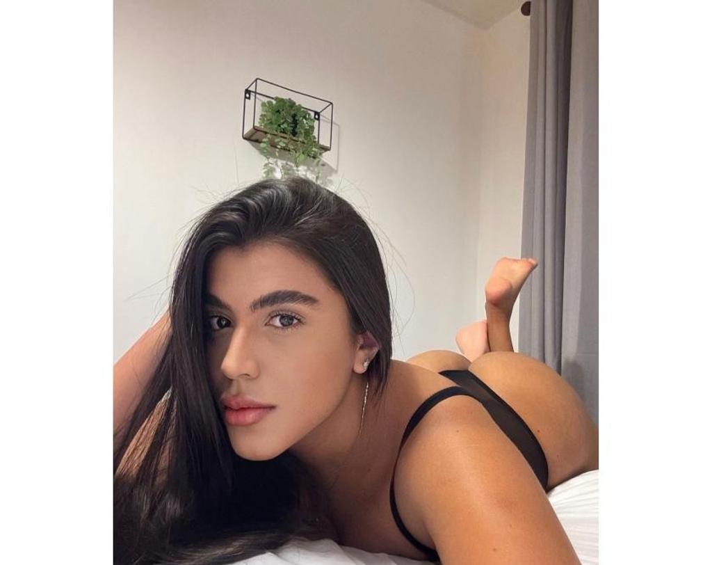  is Female Escorts. | Leeds | United Kingdom | United Kingdom | scarletamour.com 