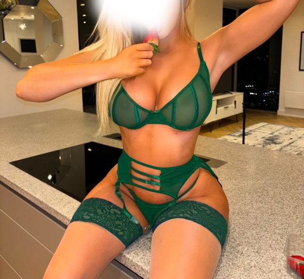  is Female Escorts. | Brooklyn | New York | United States | scarletamour.com 