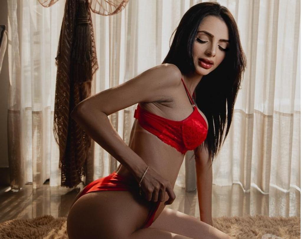  is Female Escorts. | Sheffield | United Kingdom | United Kingdom | scarletamour.com 
