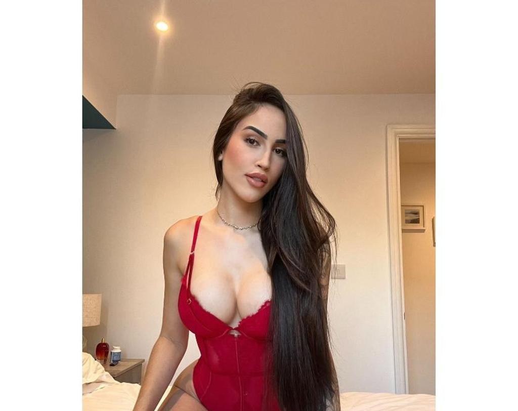  is Female Escorts. | Leeds | United Kingdom | United Kingdom | scarletamour.com 