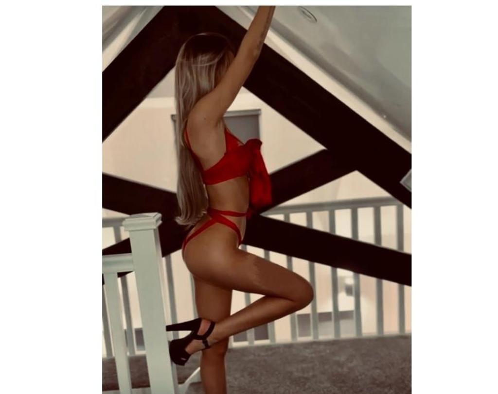  is Female Escorts. | Leeds | United Kingdom | United Kingdom | scarletamour.com 