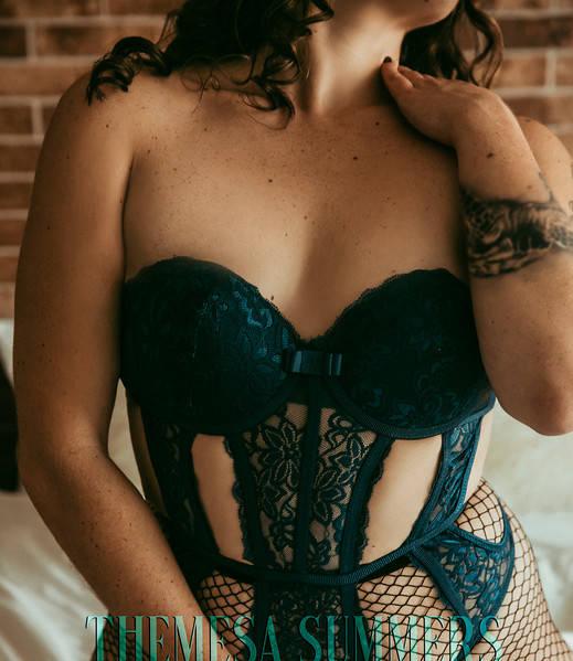 Themesa Summers is Female Escorts. | Kamloops | British Columbia | Canada | scarletamour.com 