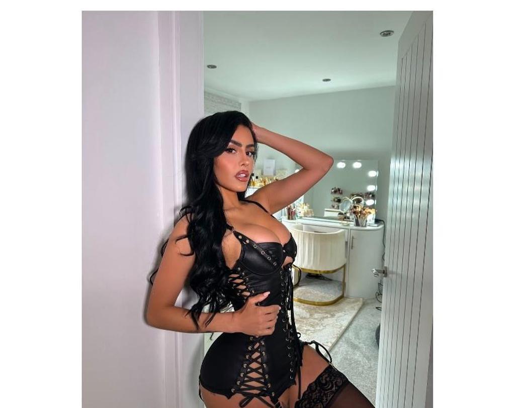  is Female Escorts. | Edinburgh | United Kingdom | United Kingdom | scarletamour.com 