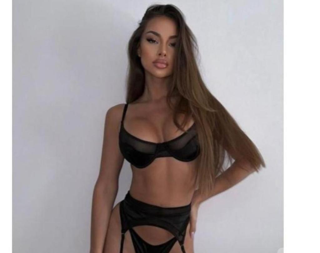  is Female Escorts. | Aberdeen | United Kingdom | United Kingdom | scarletamour.com 