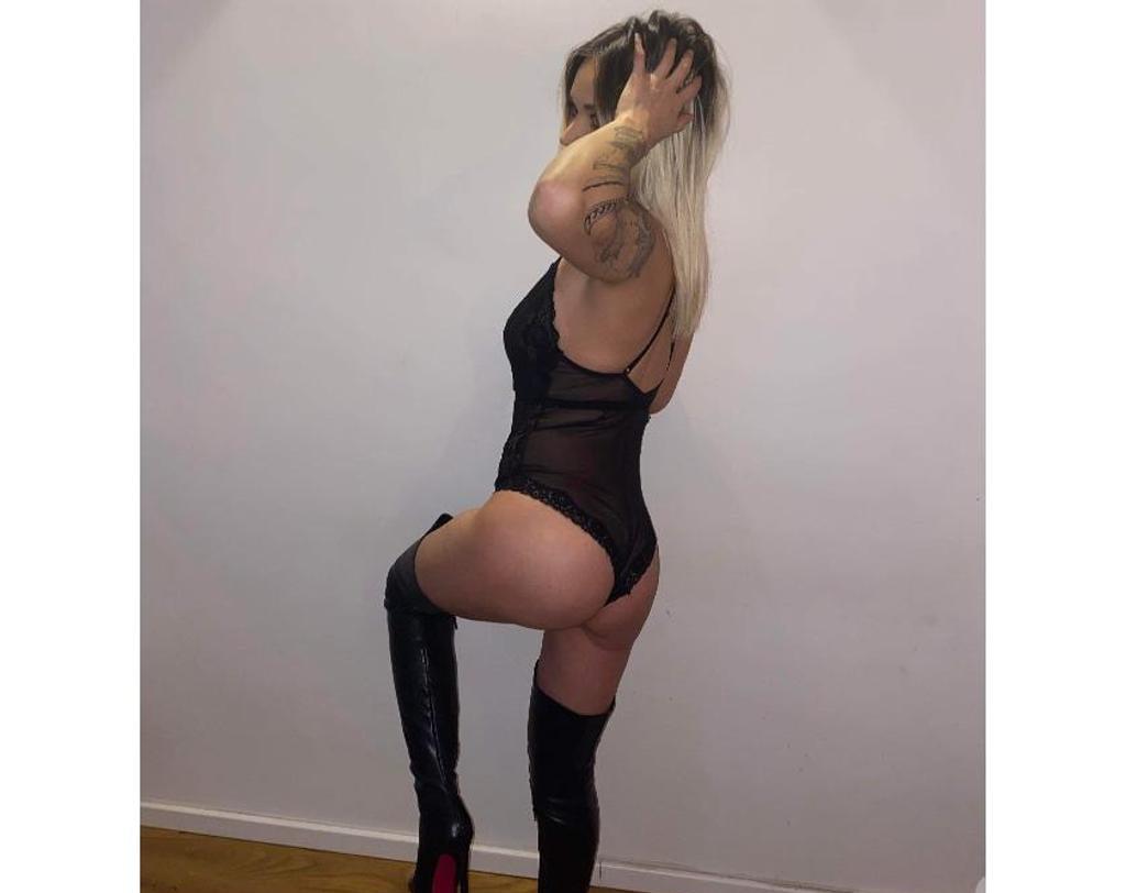  is Female Escorts. | Bath | United Kingdom | United Kingdom | scarletamour.com 