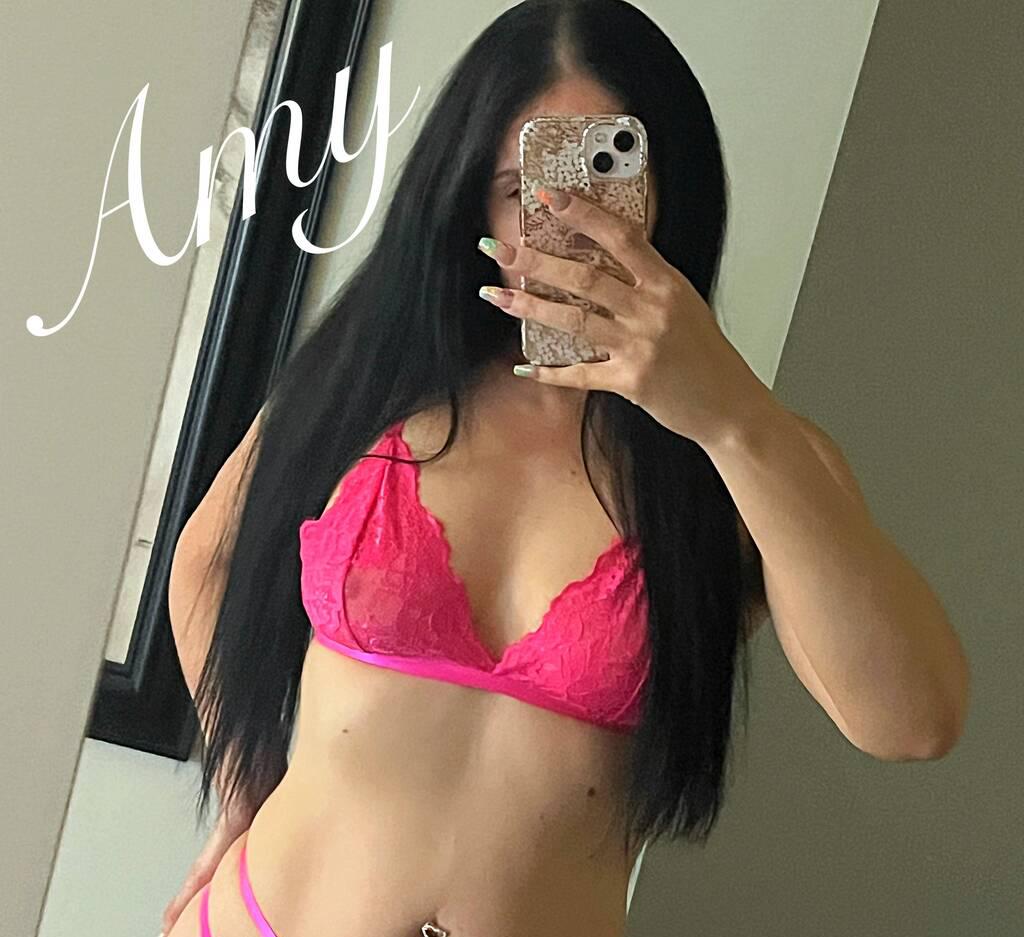 Amy is Female Escorts. | Calgary | Alberta | Canada | scarletamour.com 