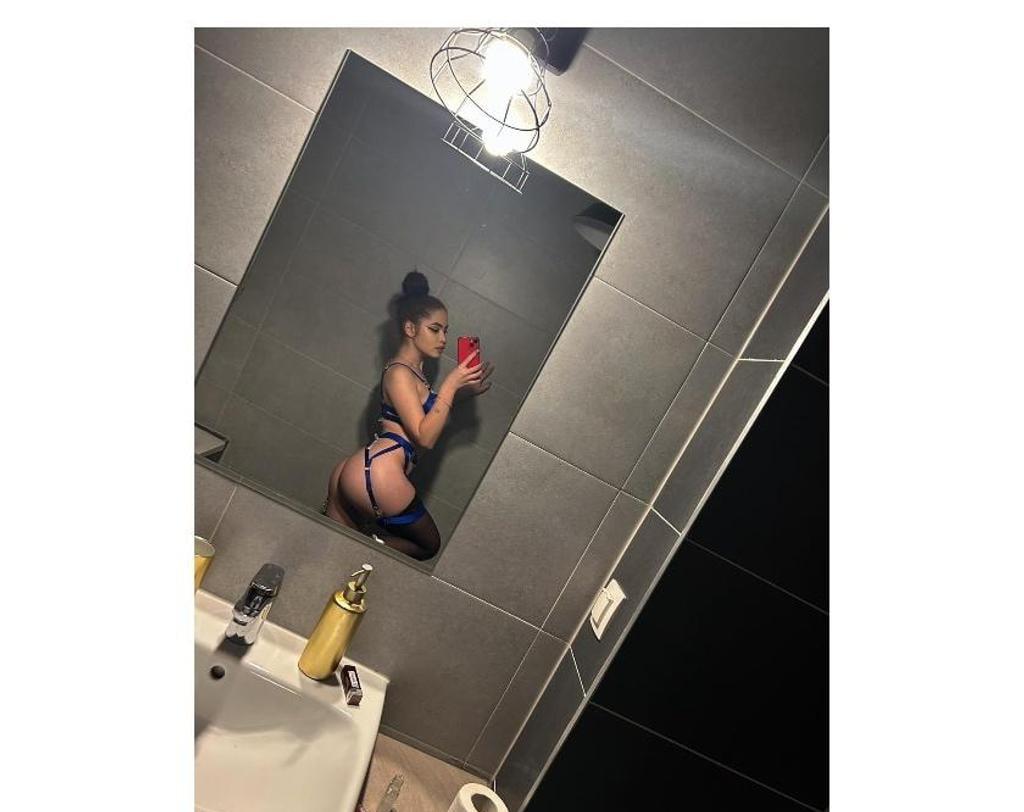  is Female Escorts. | Bristol | United Kingdom | United Kingdom | scarletamour.com 