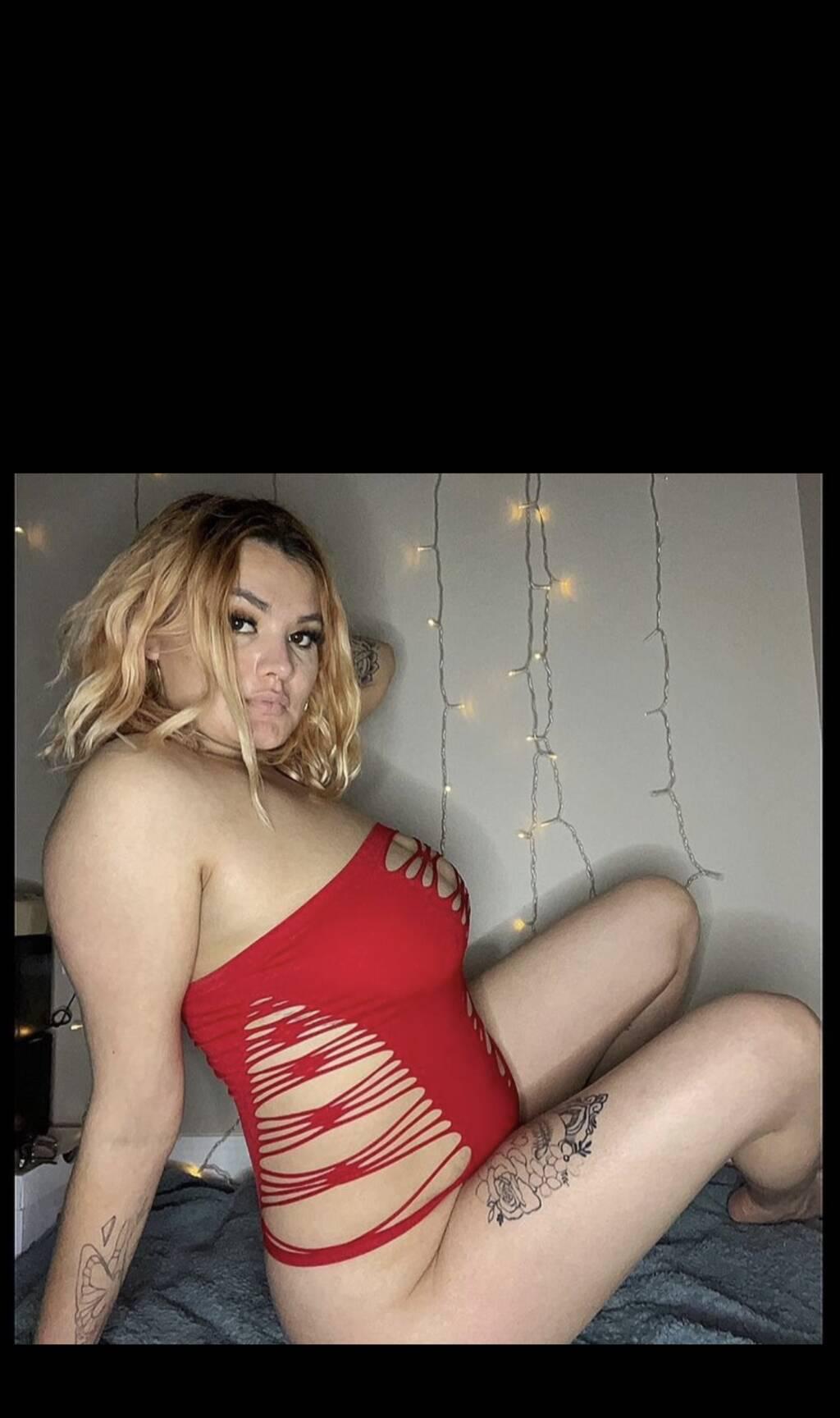 Jasmine is Female Escorts. | Regina | Saskatchewan | Canada | scarletamour.com 