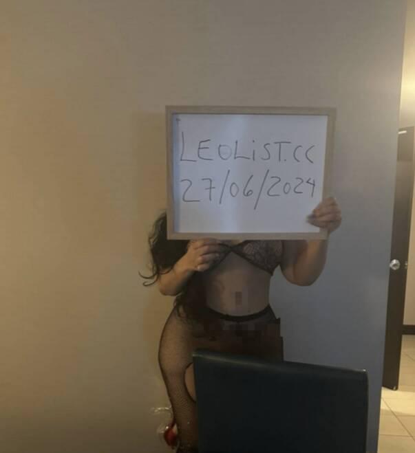 Maïssa is Female Escorts. | Barrie | Ontario | Canada | scarletamour.com 