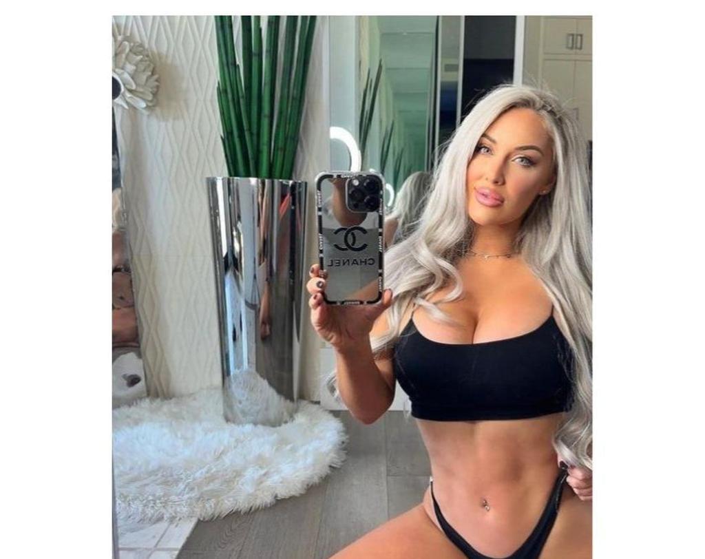  is Female Escorts. | Belfast | United Kingdom | United Kingdom | scarletamour.com 