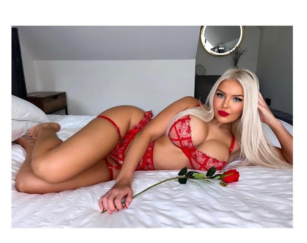  is Female Escorts. | Devon | United Kingdom | United Kingdom | scarletamour.com 