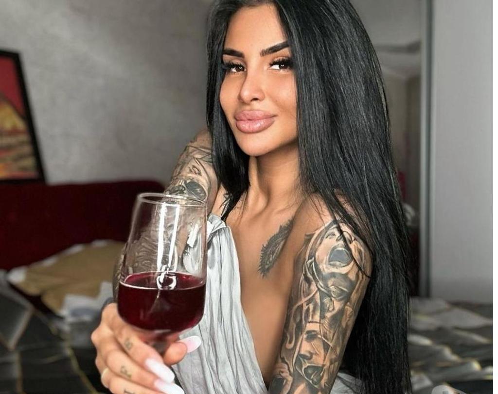  is Female Escorts. | Aberdeen | United Kingdom | United Kingdom | scarletamour.com 