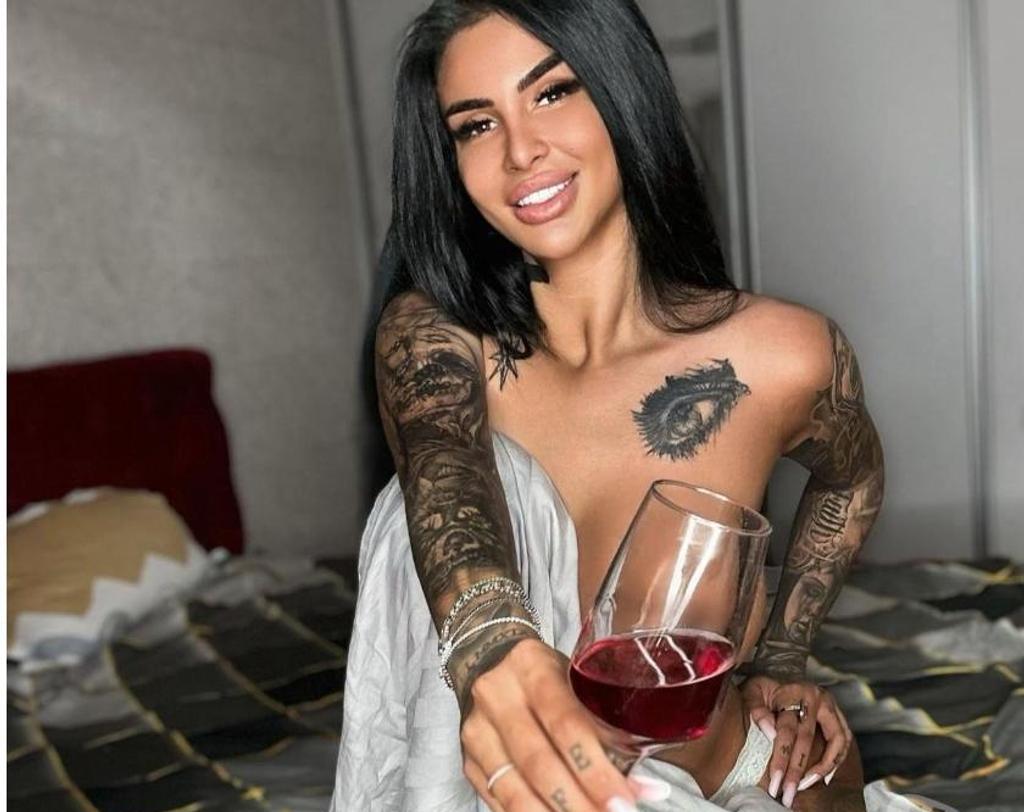  is Female Escorts. | Aberdeen | United Kingdom | United Kingdom | scarletamour.com 