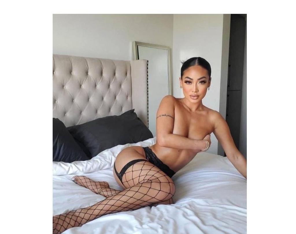  is Female Escorts. | London | United Kingdom | United Kingdom | scarletamour.com 