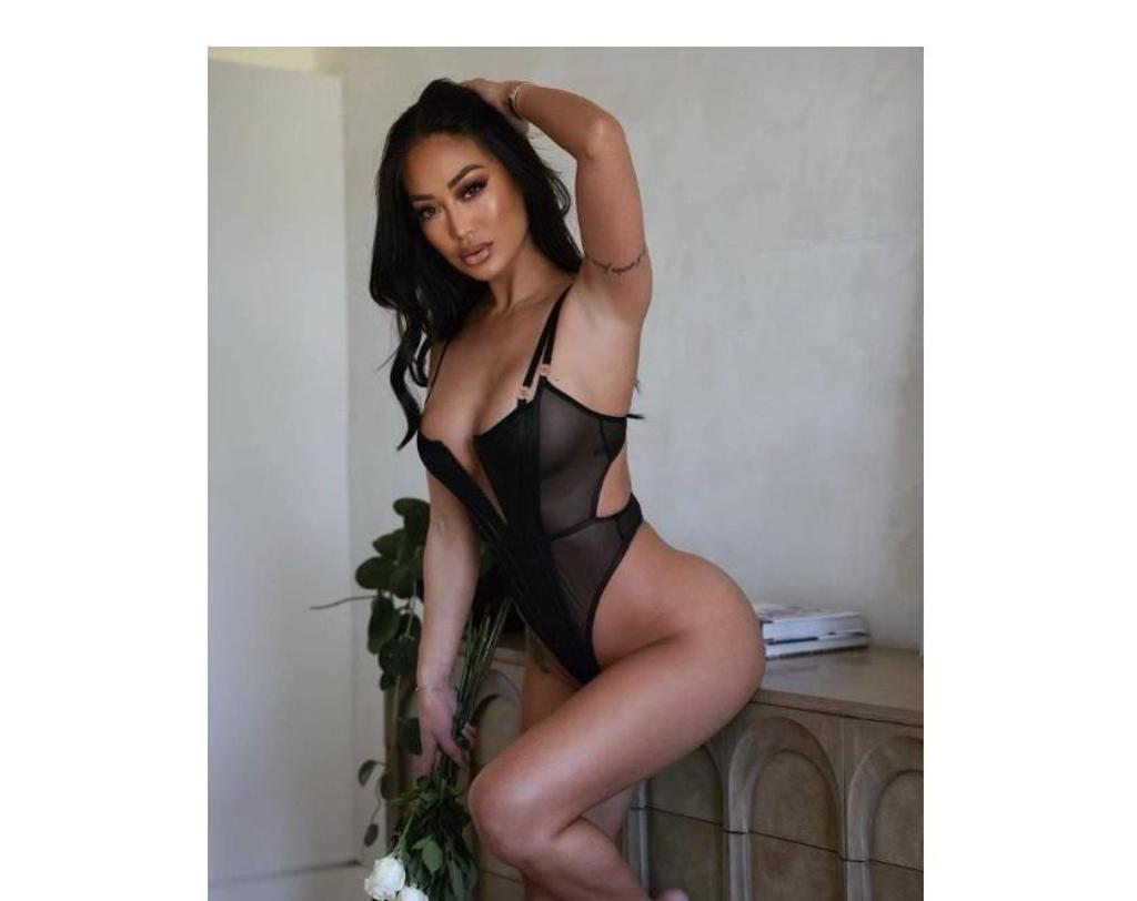  is Female Escorts. | London | United Kingdom | United Kingdom | scarletamour.com 