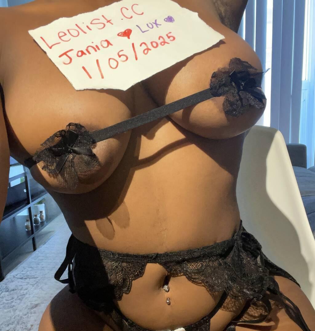 Arriving  This Week is Female Escorts. | Ft Mcmurray | Alberta | Canada | scarletamour.com 