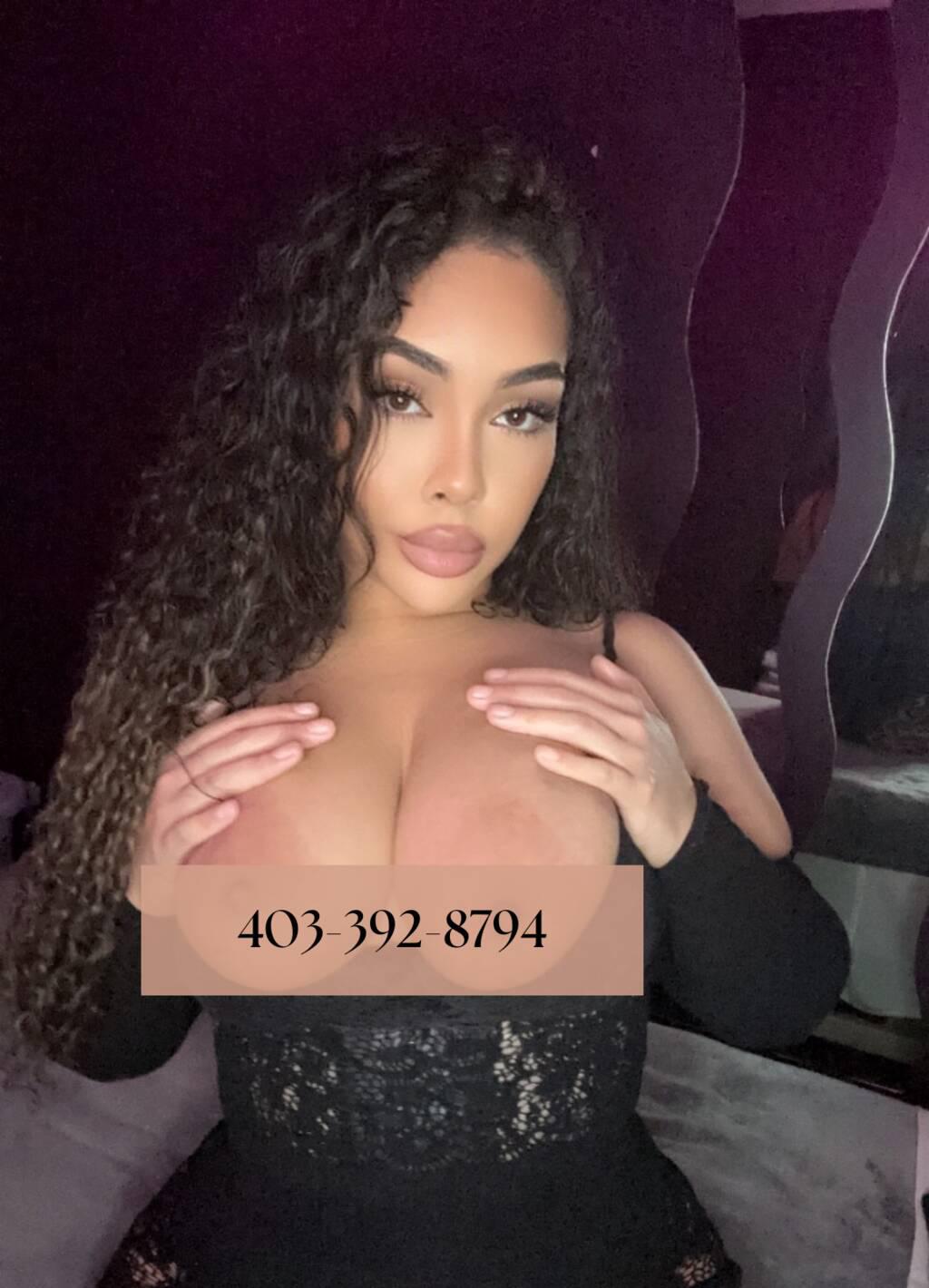 Jennifer is Female Escorts. | Lethbridge | Alberta | Canada | scarletamour.com 