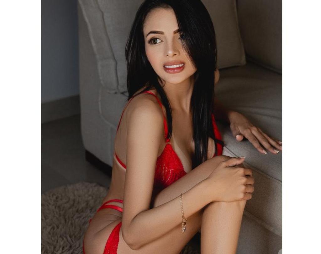  is Female Escorts. | Birmingham | United Kingdom | United Kingdom | scarletamour.com 