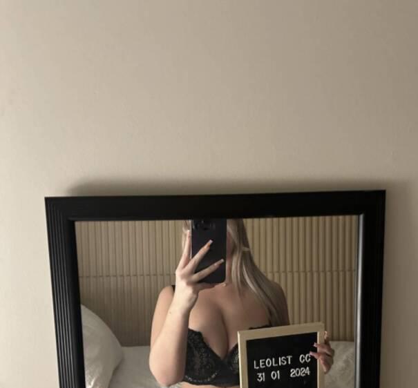 Bianca is Female Escorts. | Winnipeg | Manitoba | Canada | scarletamour.com 