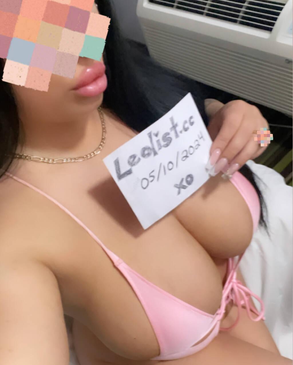 MelanieThaBody is Female Escorts. | windsor | Ontario | Canada | scarletamour.com 