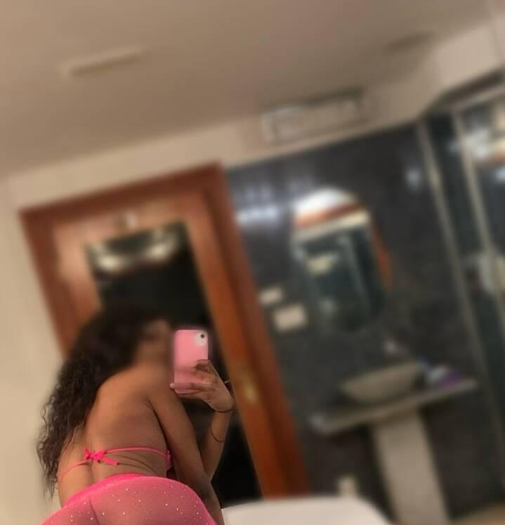 Londyn is Female Escorts. | windsor | Ontario | Canada | scarletamour.com 