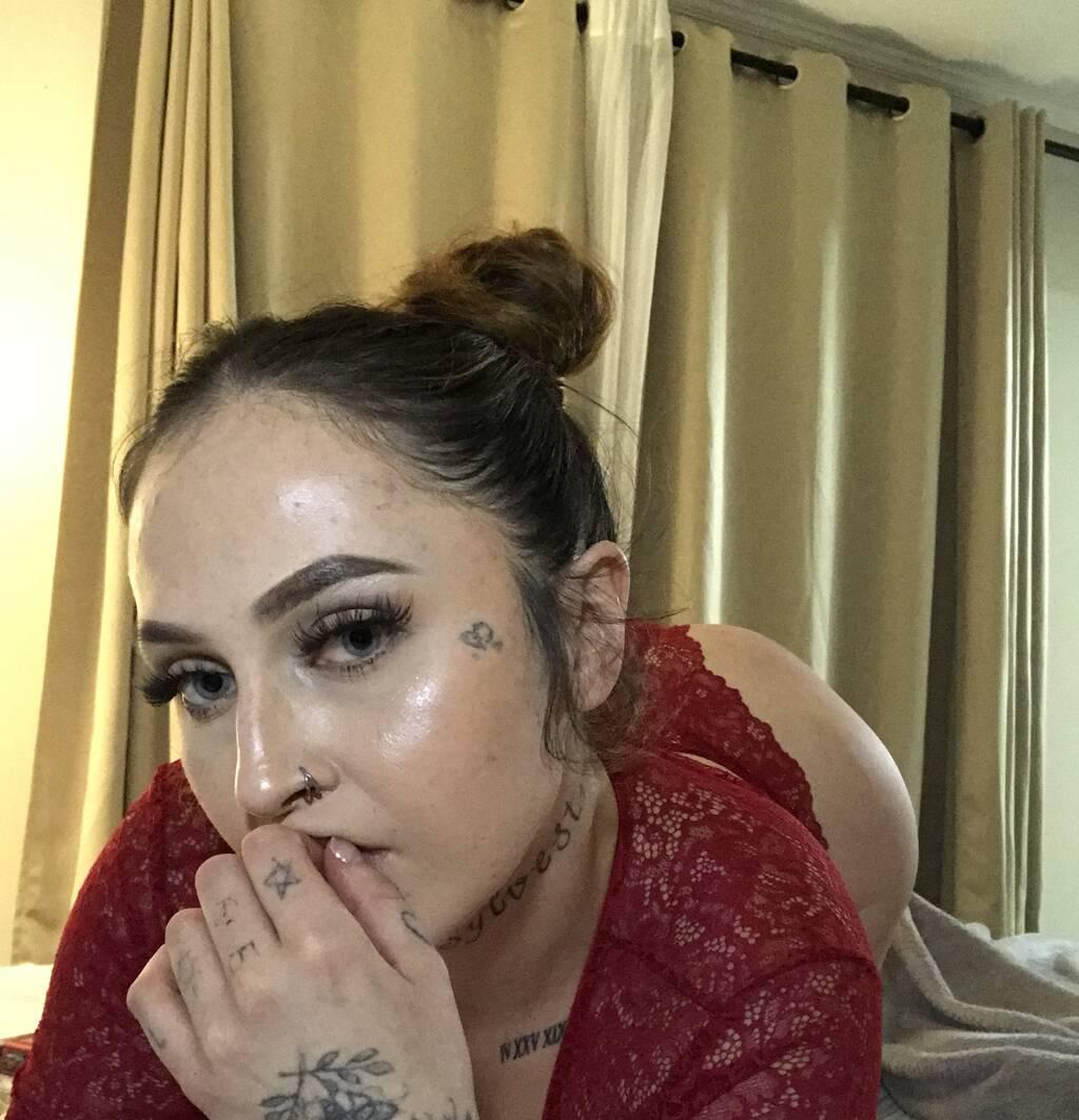 Rain is Female Escorts. | Saskatoon | Saskatchewan | Canada | scarletamour.com 
